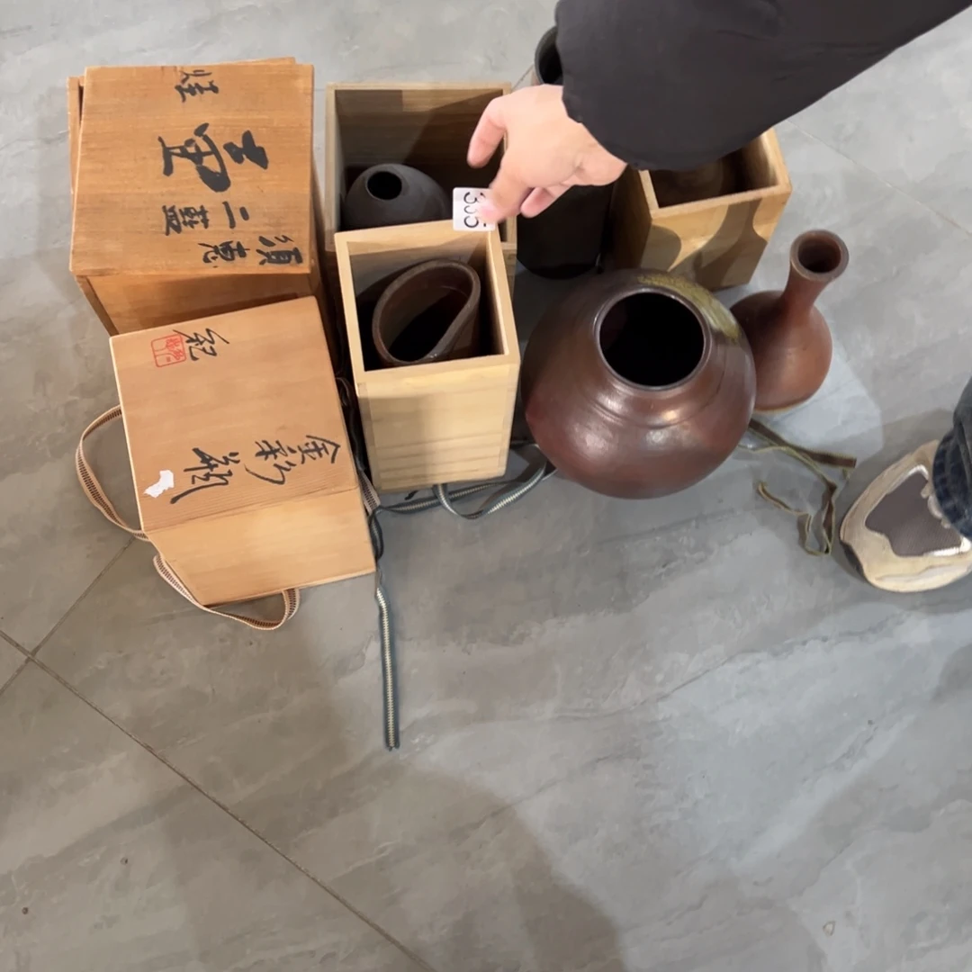 温***杰小二中古美术88888888