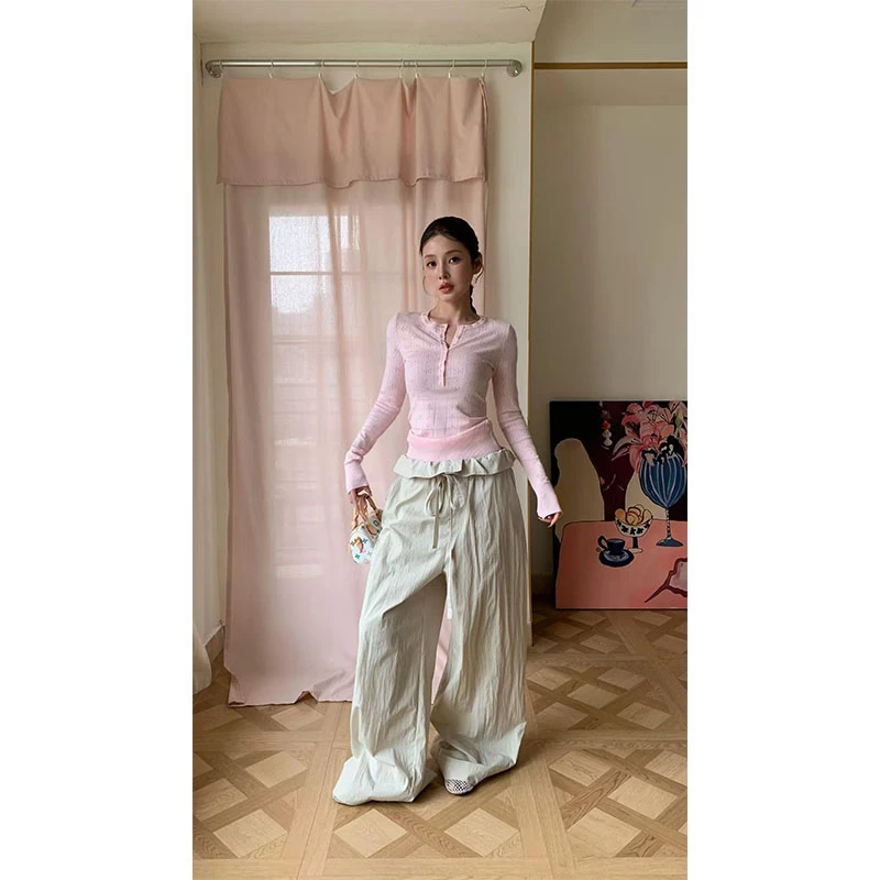 粉色半开v领纽扣长袖t恤秋季纯欲风收腰打底衫正肩休闲阔腿拖地裤