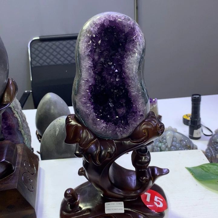 紫晶大型摆件（非配饰）未镶嵌