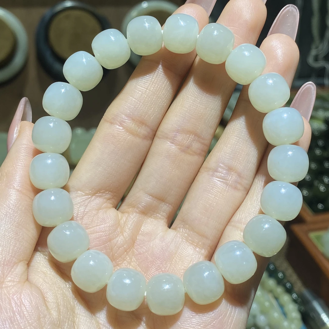 新疆和田玉籽白玉老型手串11mm