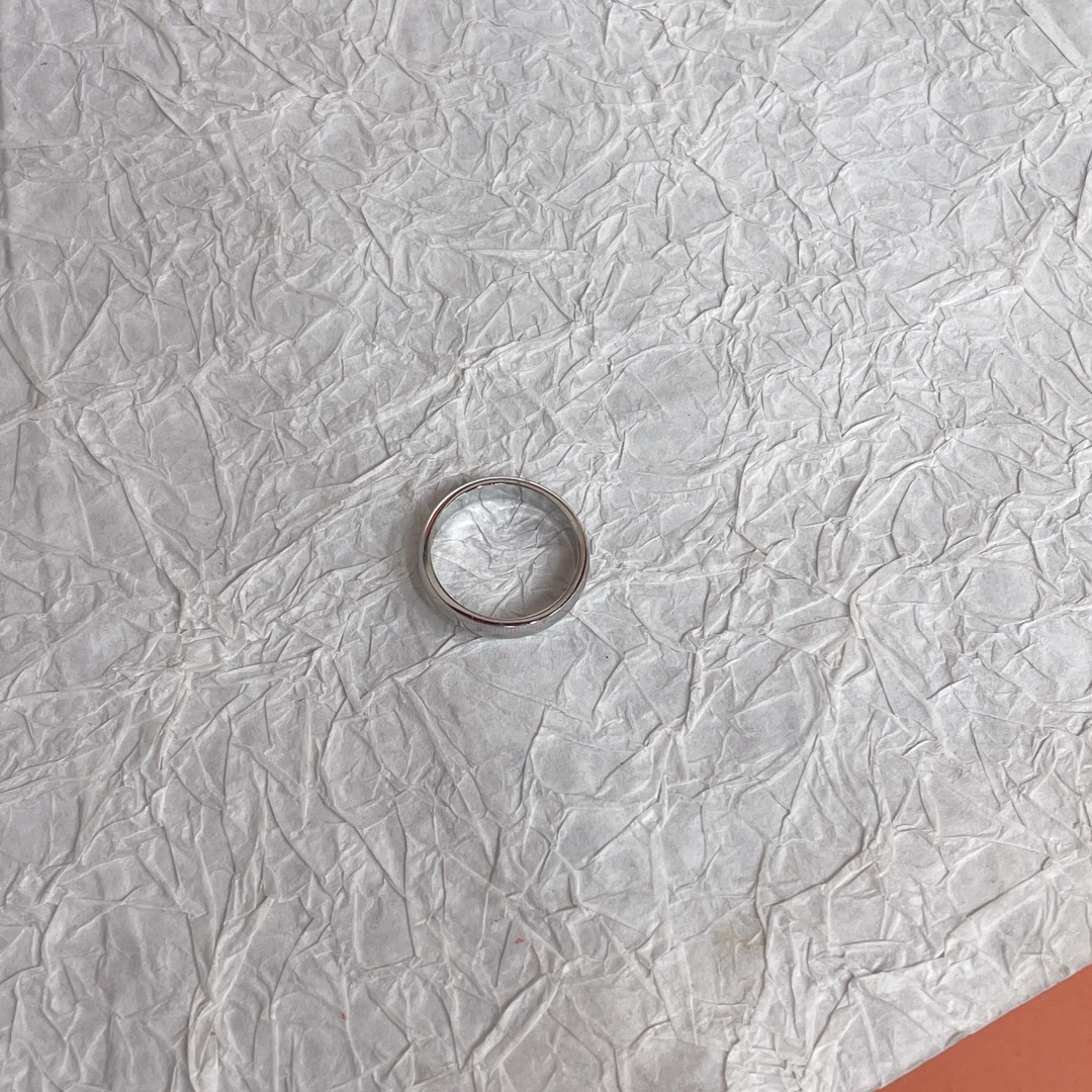 铜合金戒指 16761 红石镶嵌水滴戒指 银色底