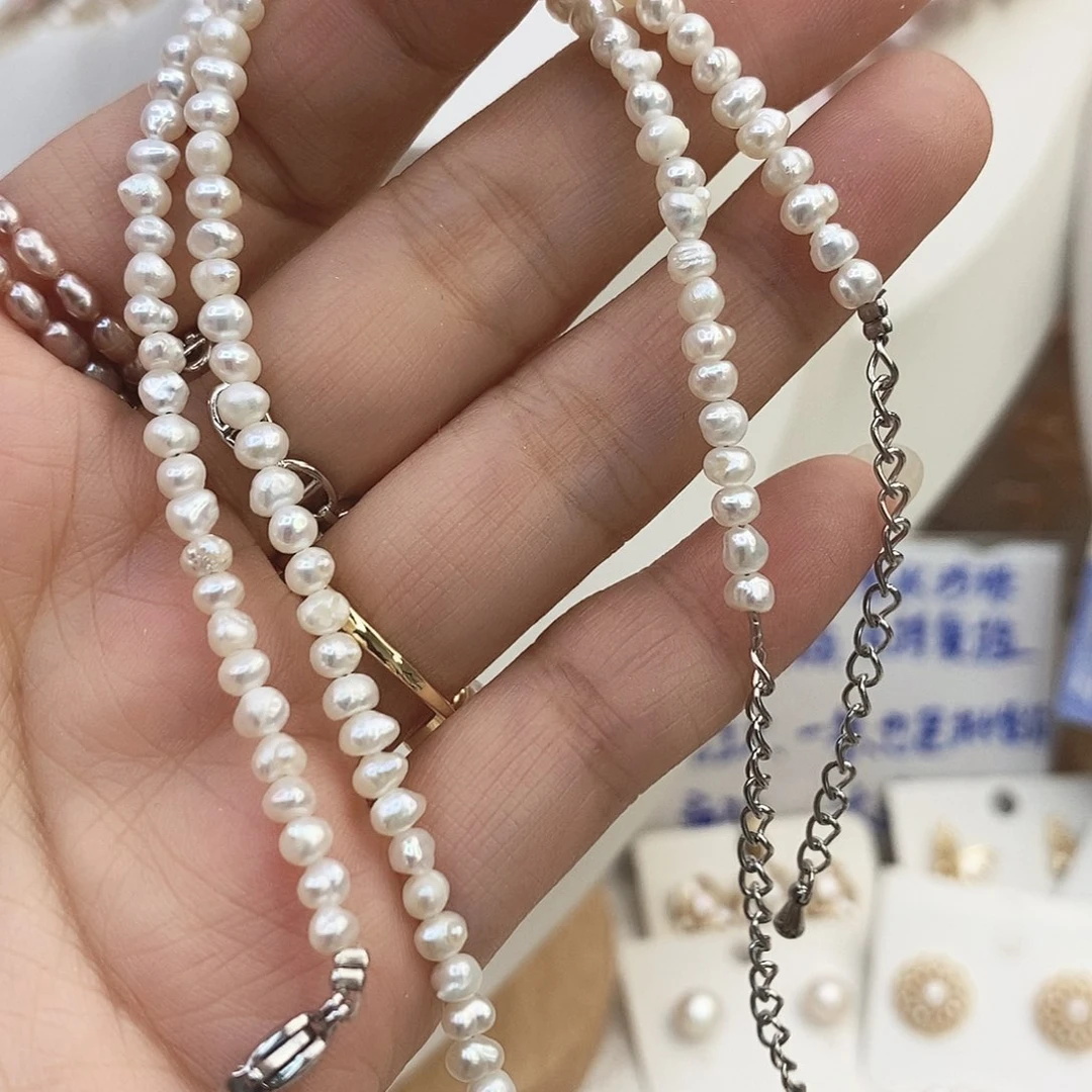 钛钢淡水珍珠颈饰