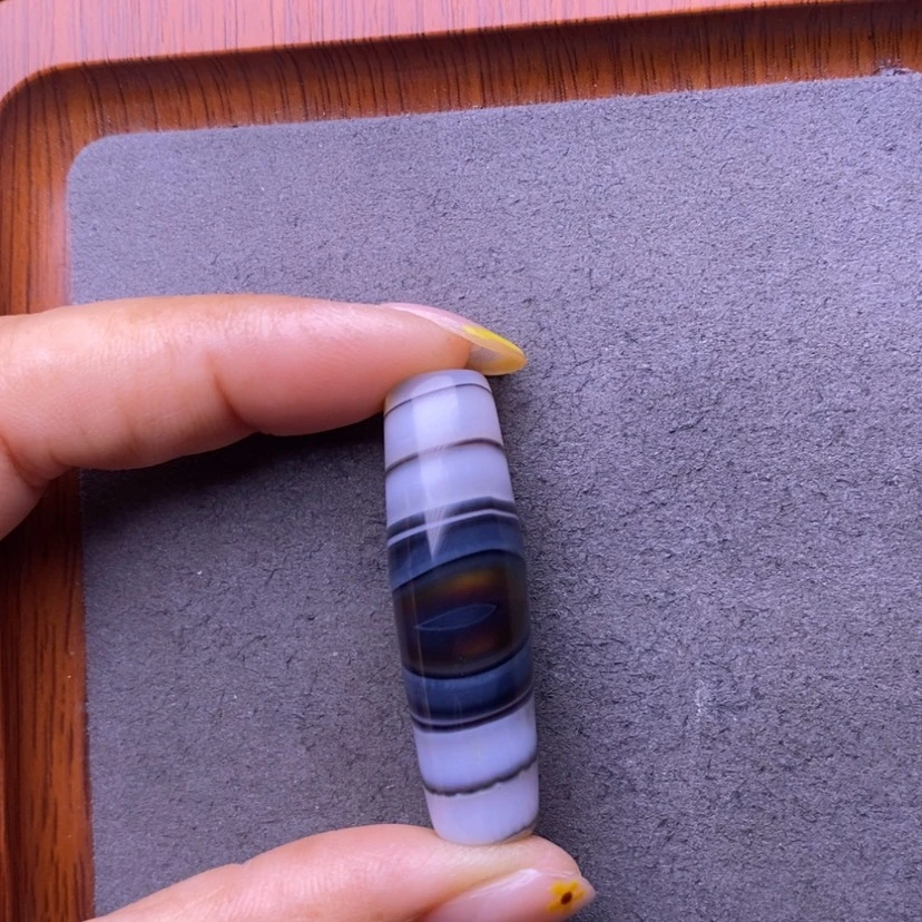 【闪购商品】未镶嵌玛瑙/玉髓珠宝奇石紫**来