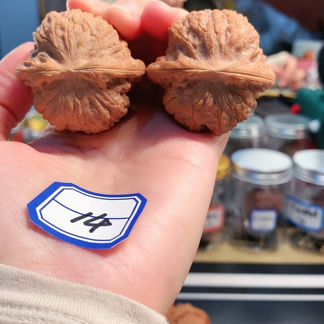 【闪购商品】吊坠文玩核桃血麒麟42尺