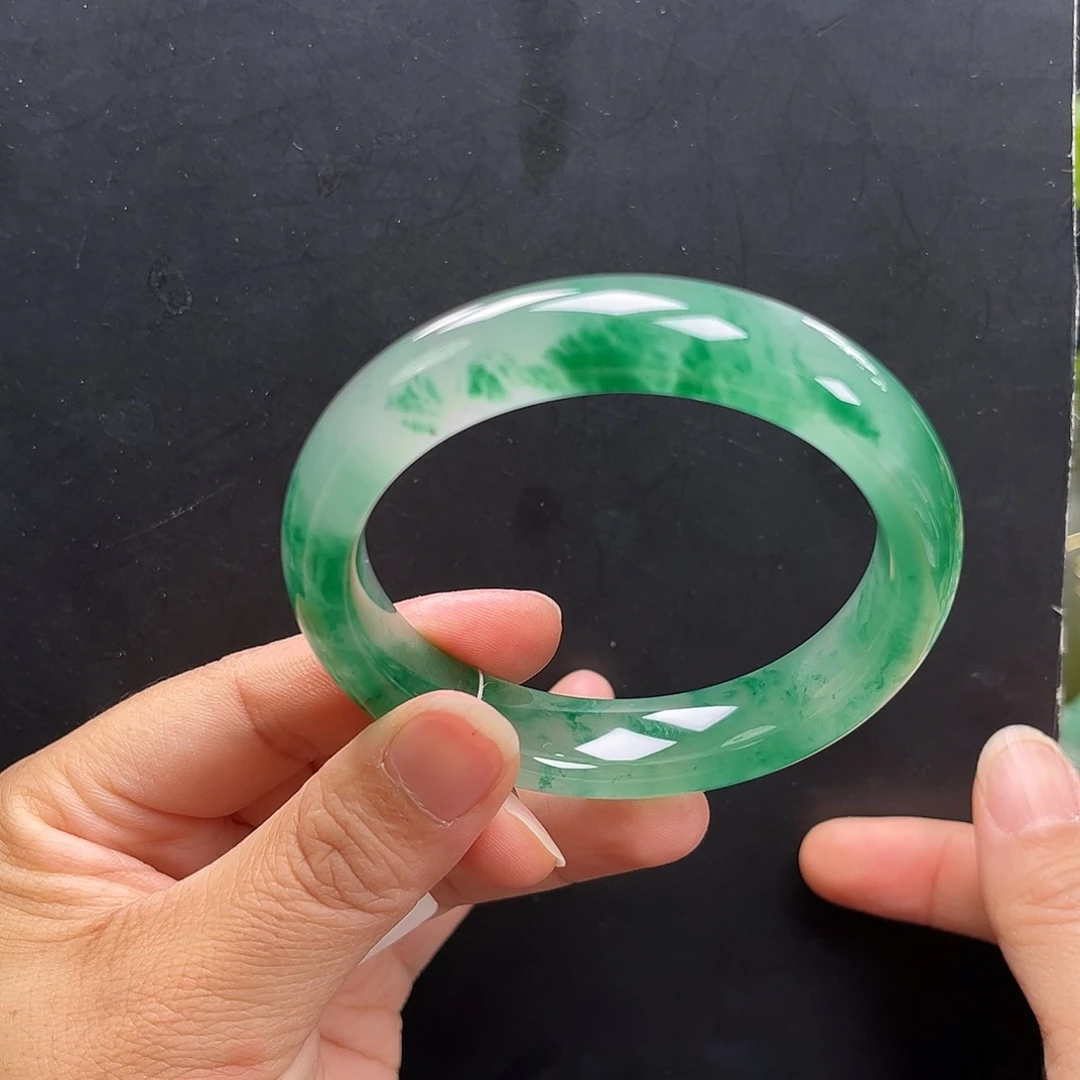 石英质玉未镶嵌手镯