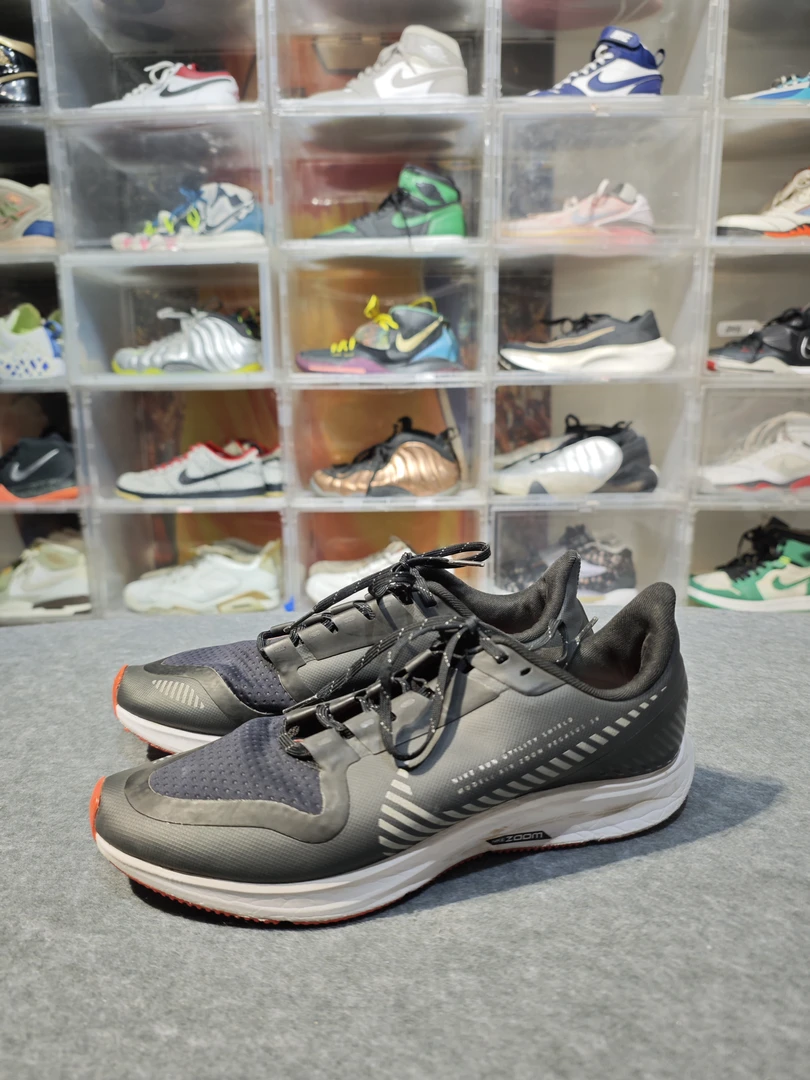 42码Nike Air Zoom Pegasus 36 Shield 舒适透气 跑鞋