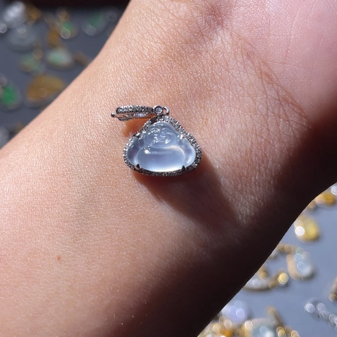 吊坠(不含链)18K金镶嵌翡翠