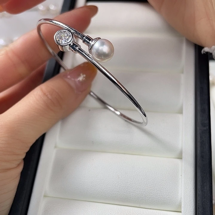 手绳银S925镶嵌海水珍珠