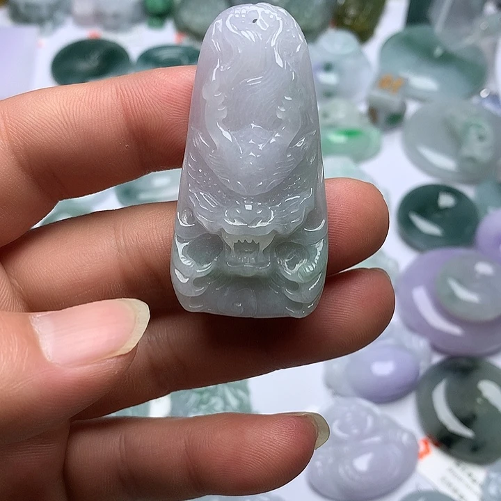 翡翠未镶嵌颈饰天然翡翠