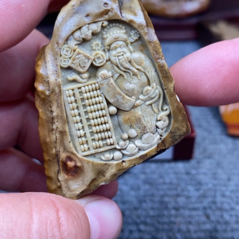 【闪购商品】原石雕刻手把件