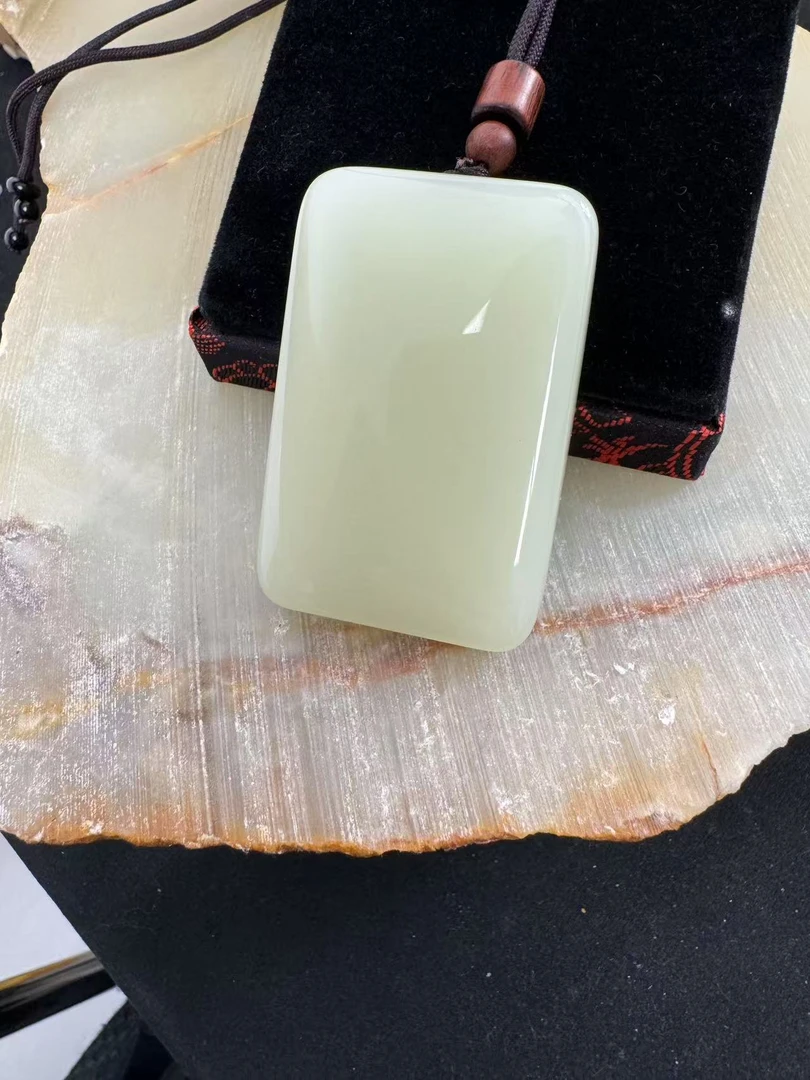 白玉4*6平安无事牌男士时尚百搭防拍链接