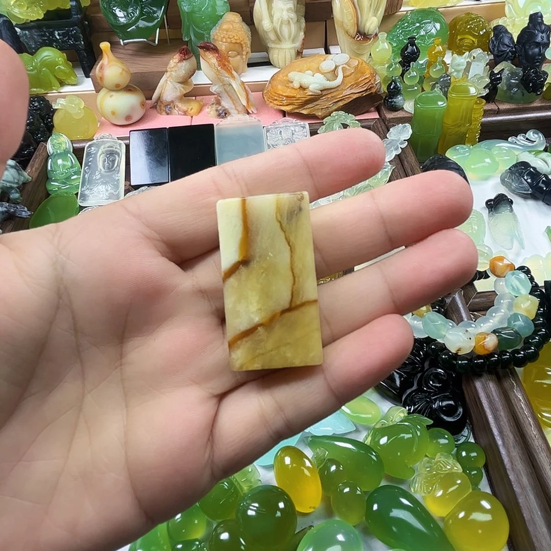 未镶嵌岫玉吊坠(不含链)