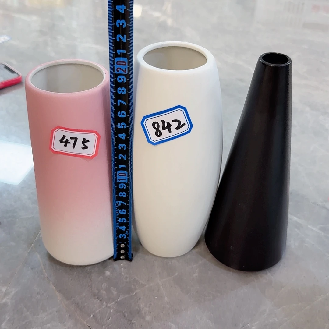 842号一套小花瓶19厘米微瑕