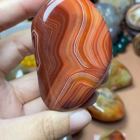 未镶嵌颈饰玛瑙/玉髓一**你