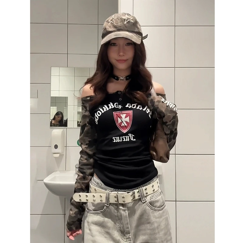 【珂塔芙】潮牌迷彩印花长袖t恤女春秋修身设计感小众显瘦百搭上衣