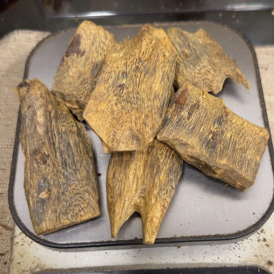 沉香木摆件风海南棋楠沉香乌身块料82.5