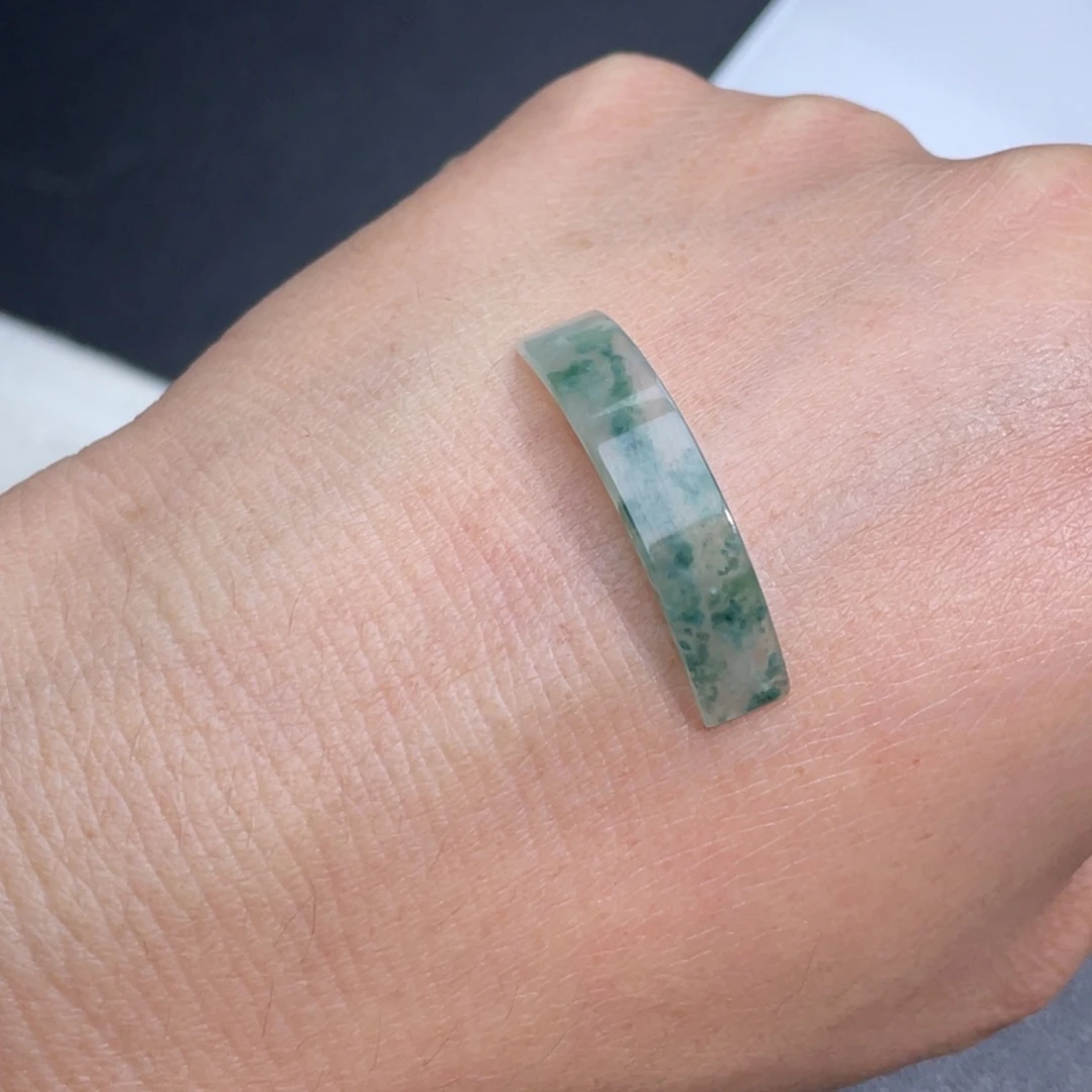 定制翡翠未镶嵌裸石