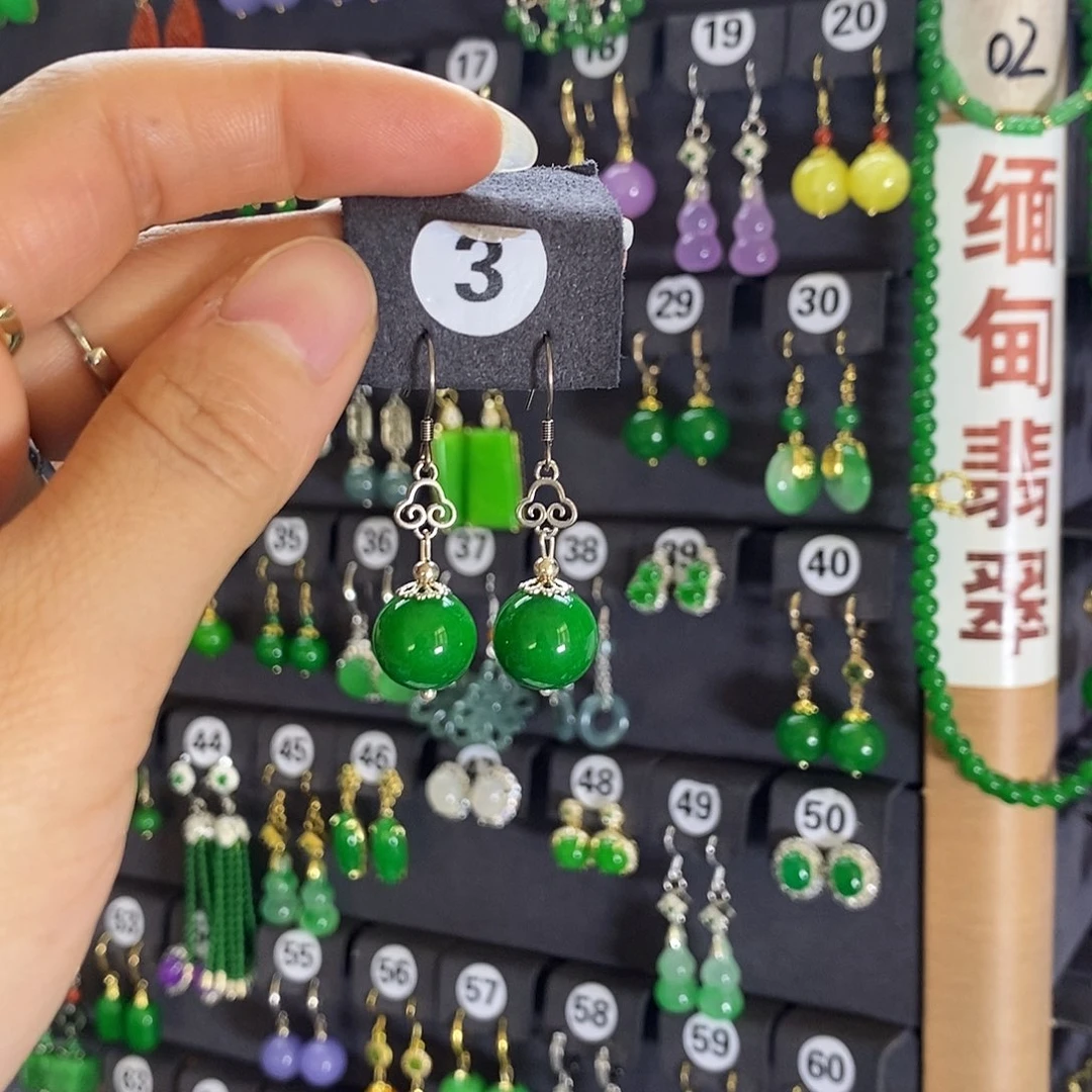 银S925镶嵌翡翠耳饰3