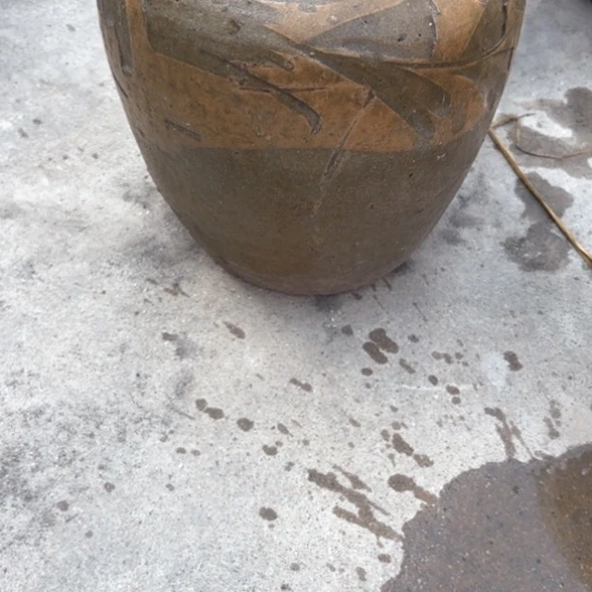 红陶人****?马口窑罐子