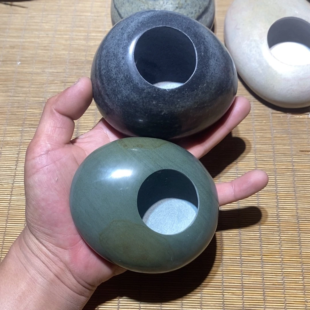 用****9两个小石头盆