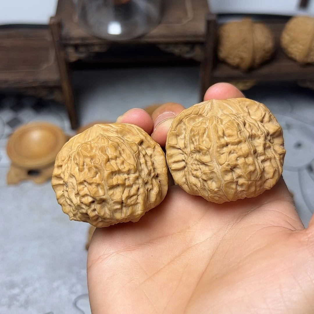 文玩核桃吊坠核桃