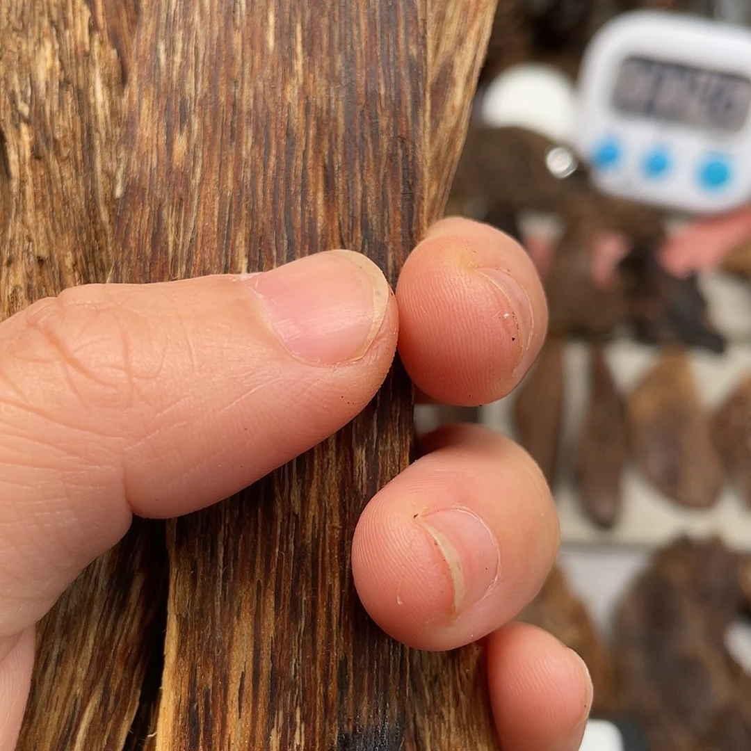 大***午沉香沉香碎屑加里曼丹38.5+