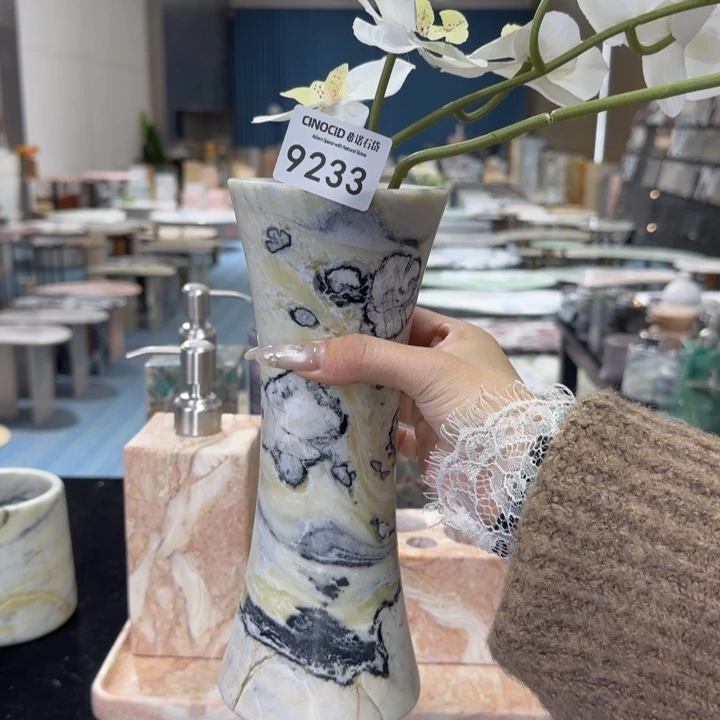 暮光之城小蛮腰花瓶9233