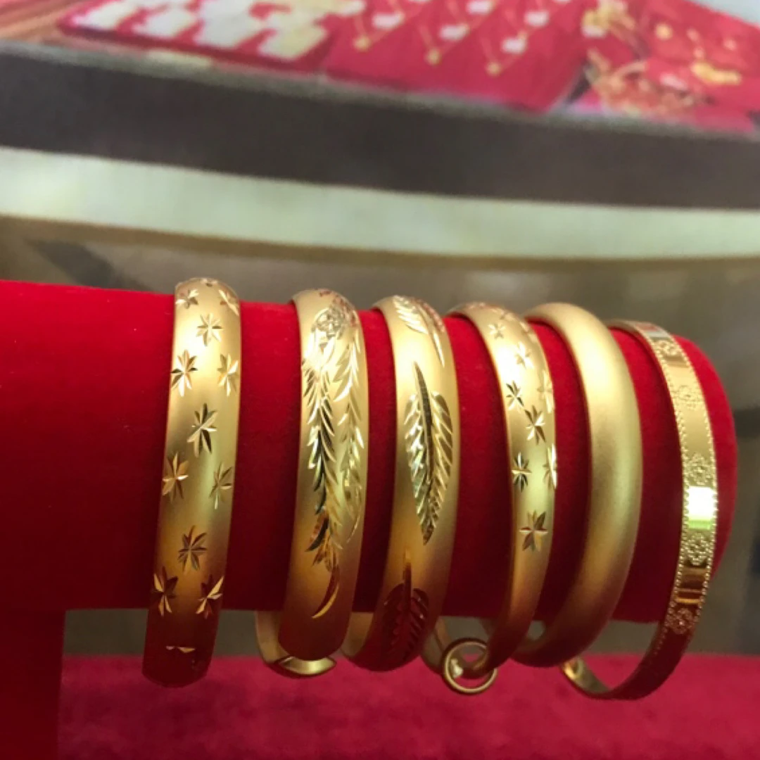 合金手镯 合金 手镯商务风 复古宫廷首饰饰品金色女士古法