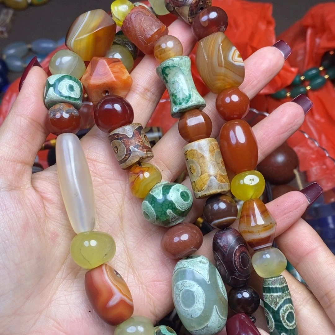 玛瑙/玉髓颈饰未镶嵌