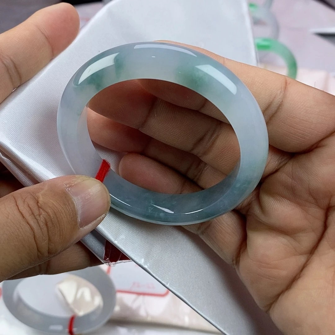 【闪购商品】未镶嵌手镯翡翠