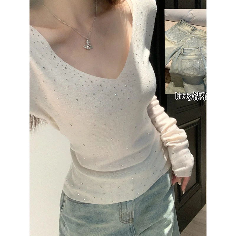 时髦重工烫钻设计v领针织打底衫女秋冬修身毛衣内搭加厚软糯上衣