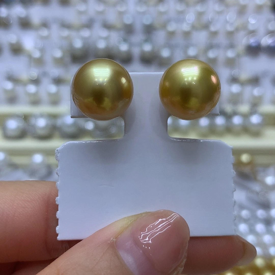 耳饰18K金镶嵌海水珍珠13mm