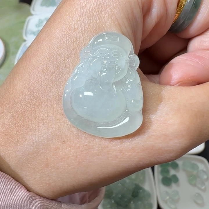 定制翡翠18K金镶嵌财神