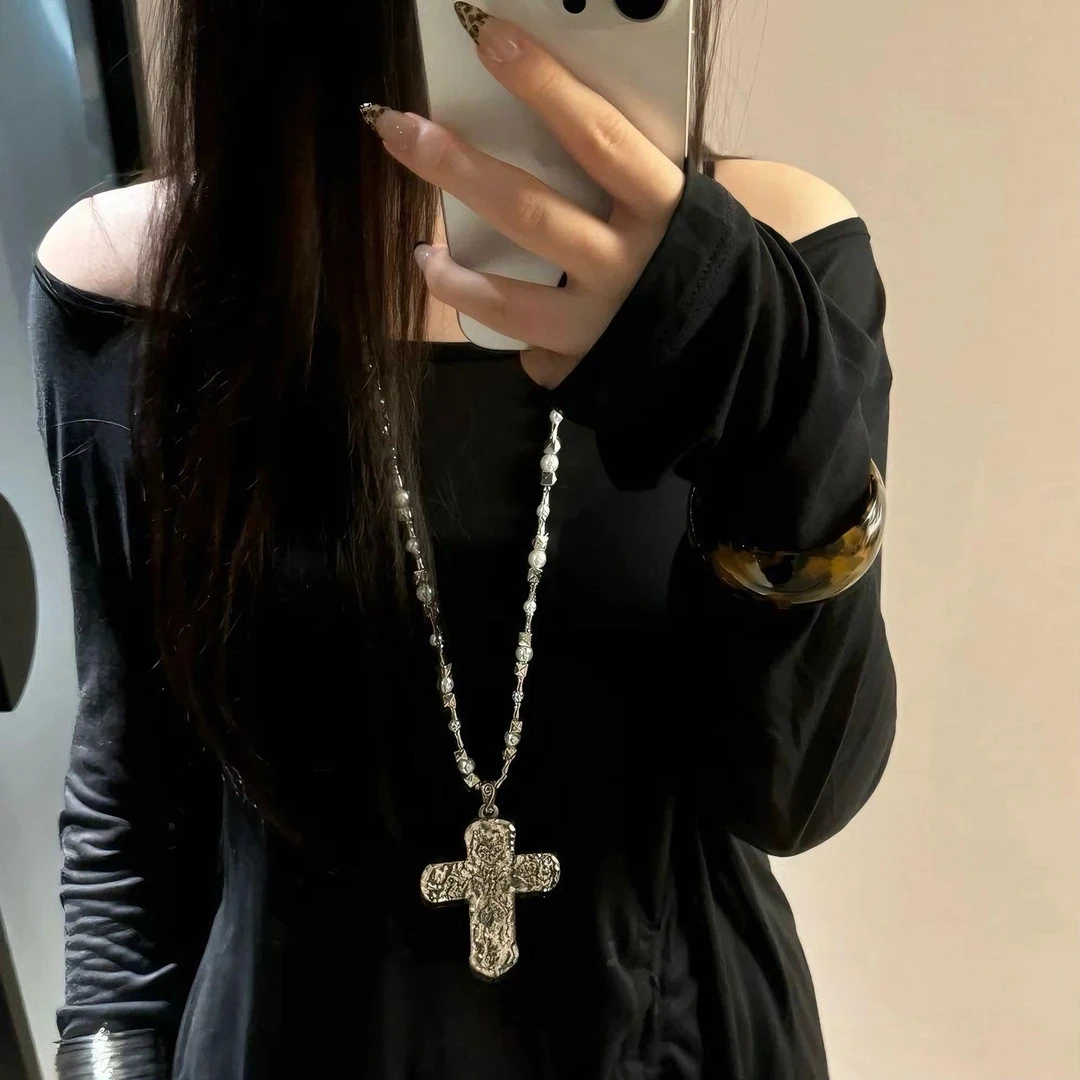 合金项链 欧美重工十字架吊坠项链女潮流Y2K毛衣链配饰
