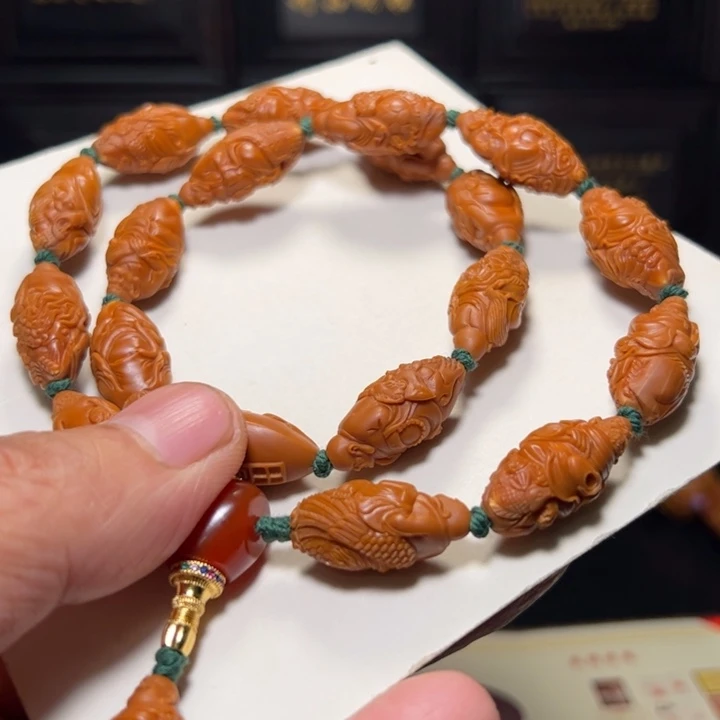 l***m手串橄榄核十八罗汉