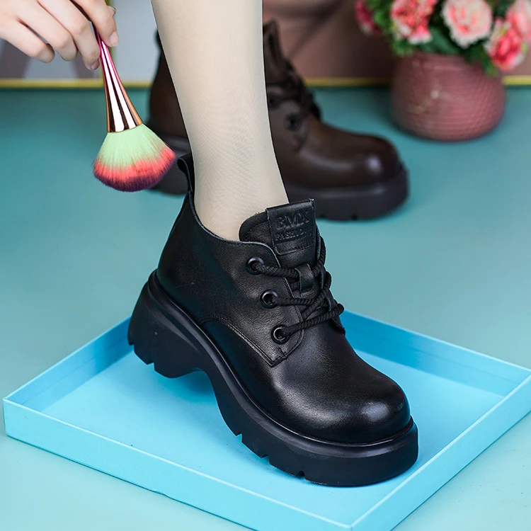 9035秋冬新款真皮英伦风及踝靴头层牛皮圆头粗跟厚底百搭马丁靴