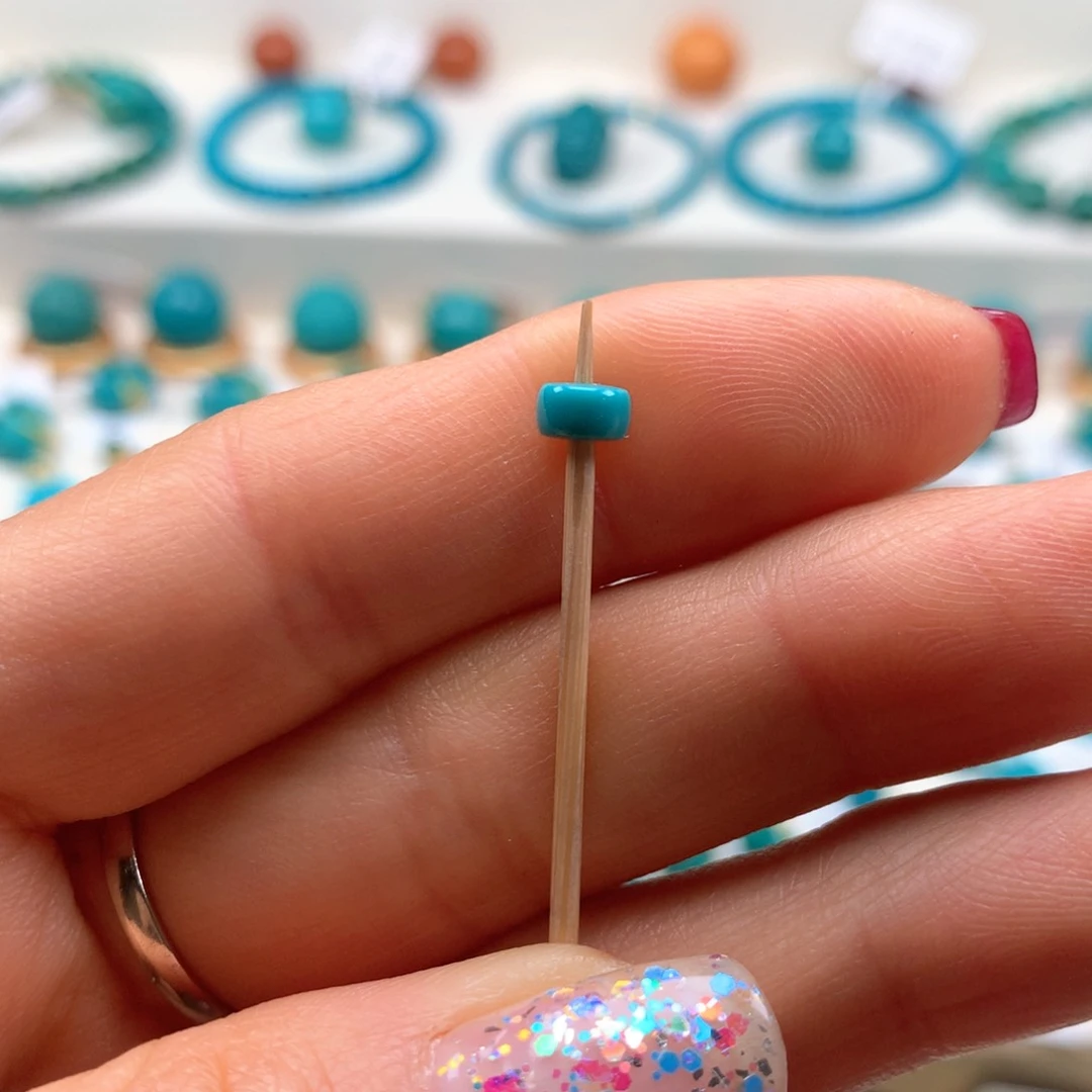 绿松石配饰未镶嵌高*学