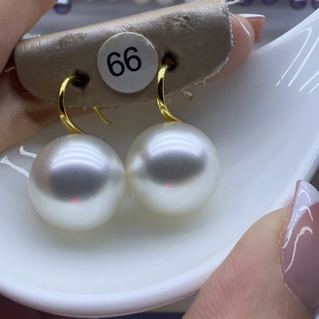 18K金镶嵌耳饰淡水珍珠