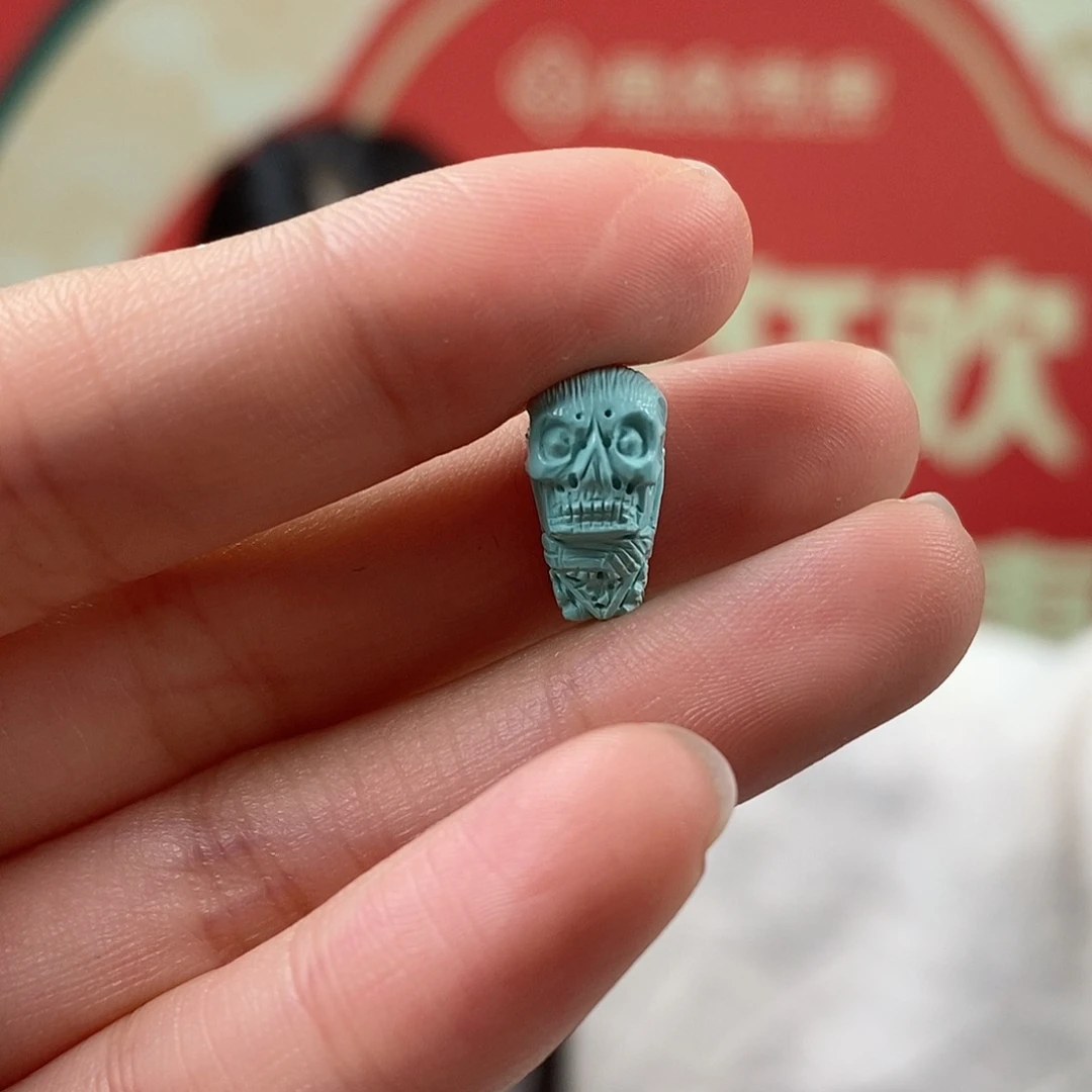 绿松石未镶嵌挂件