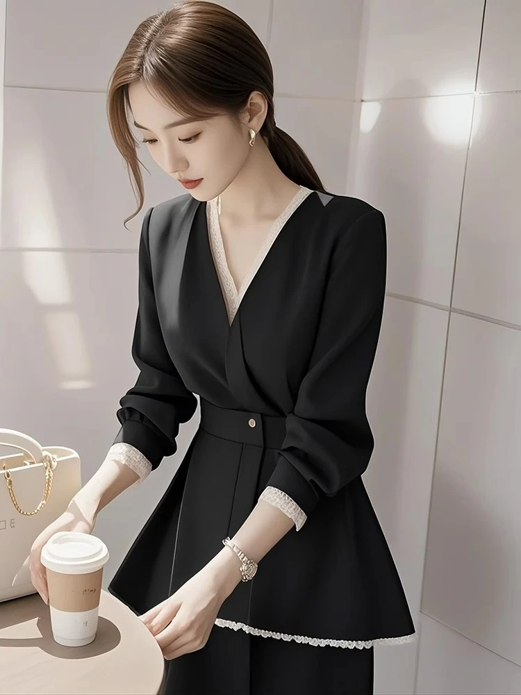 法式赫本风蕾丝边衬衫女职业春装超好看独特漂亮上衣2025新款小衫