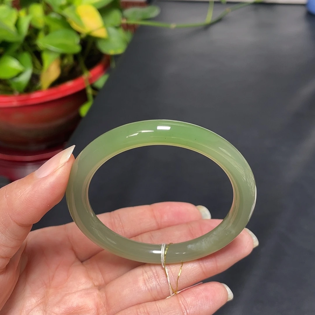 和田玉未镶嵌手镯翠青手镯
