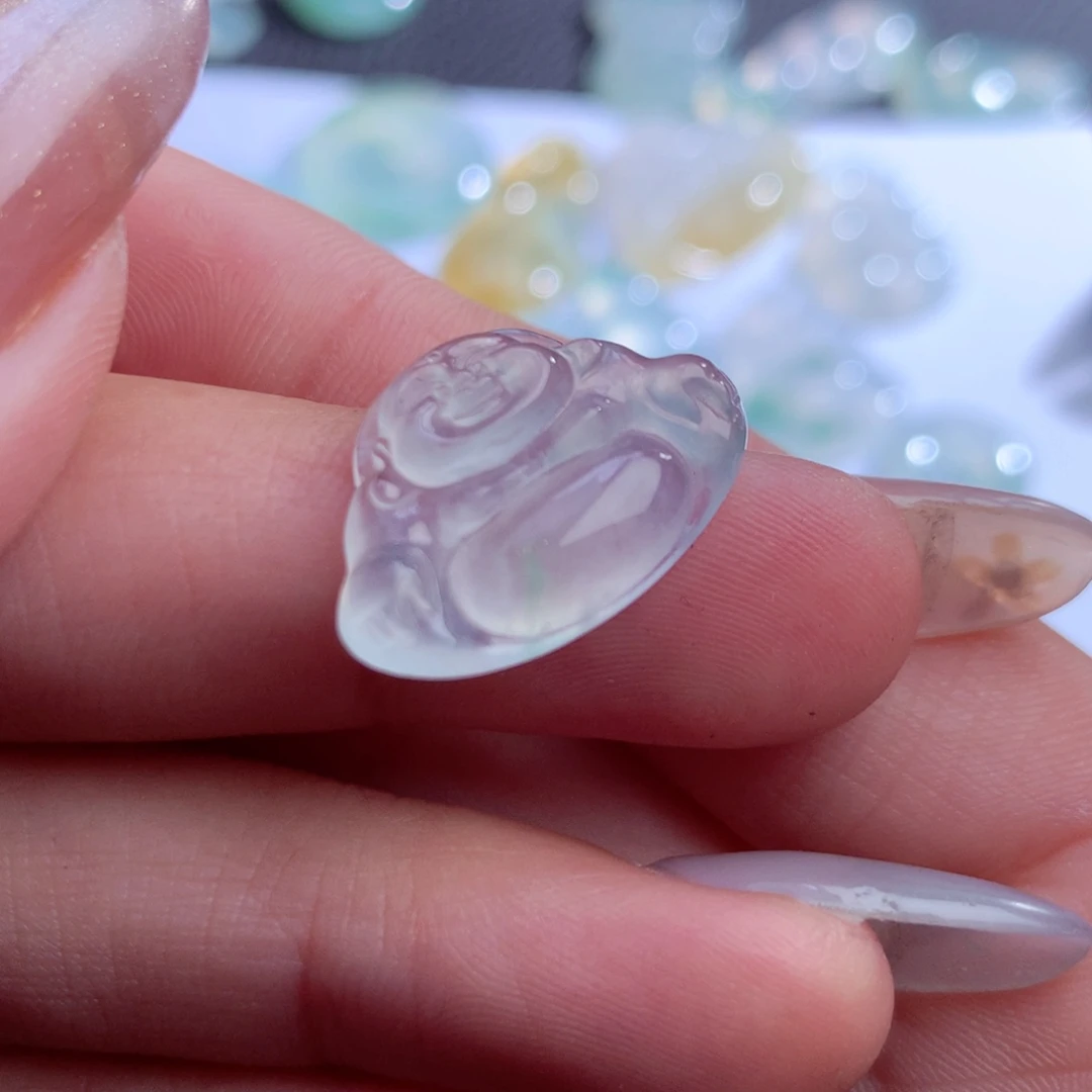 星***云翡翠未镶嵌颈饰缅甸