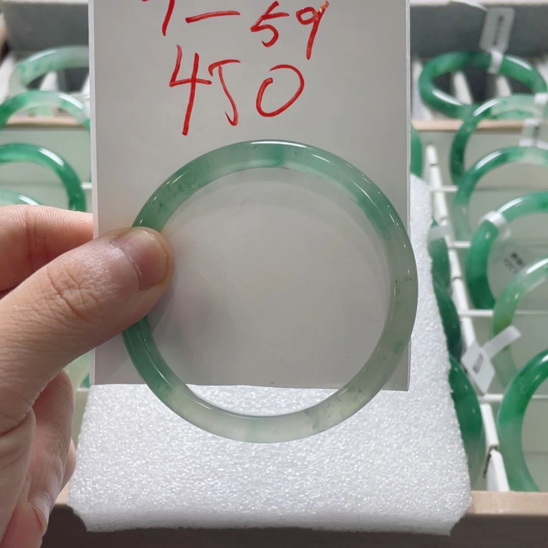 未镶嵌手镯石英质玉（非洲翠）7-59