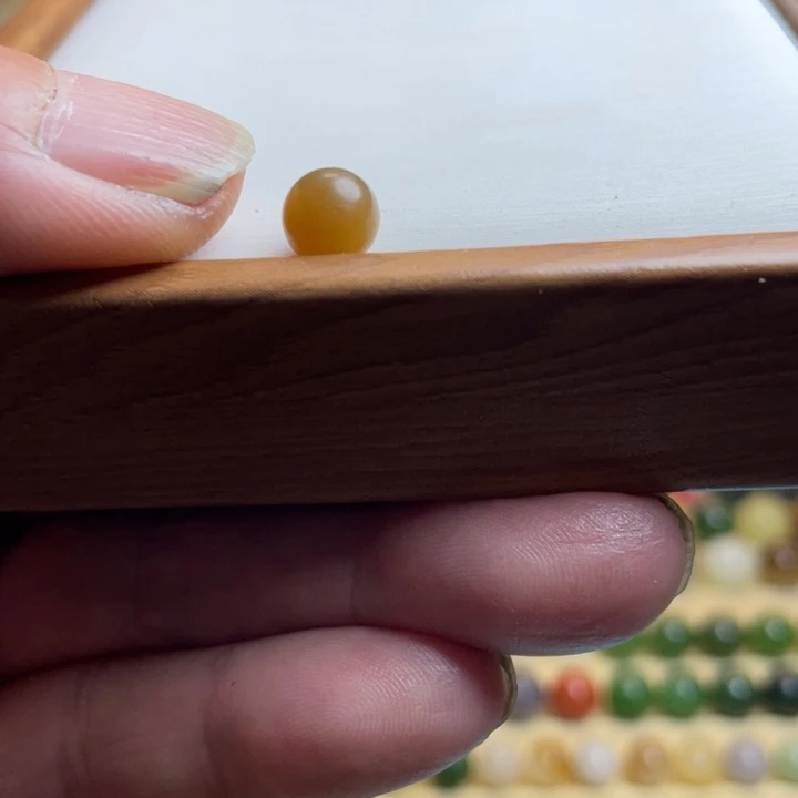 和田玉吊坠(不含链)未镶嵌枫*?