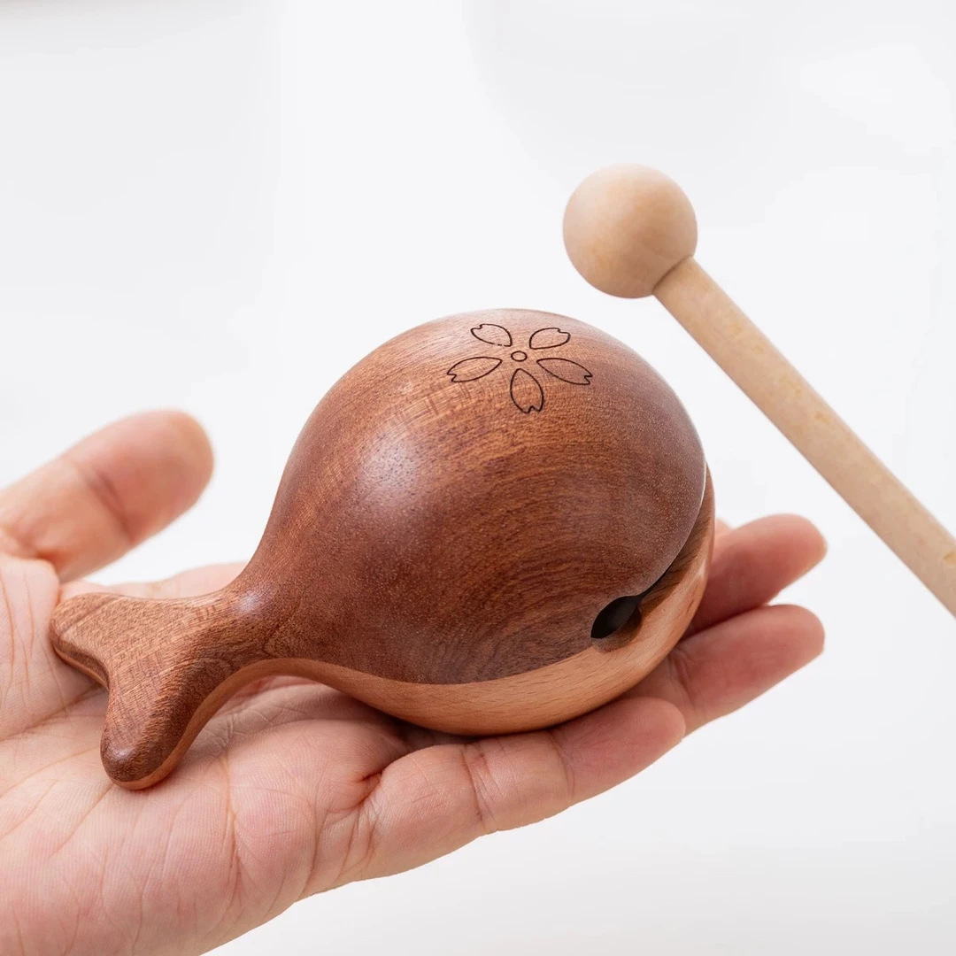 实木鲸鱼敲打解压玩具佛系学生静心摆件