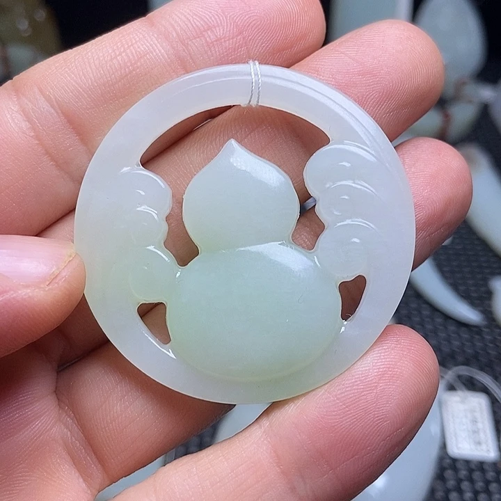 吊坠(不含链)未镶嵌和田玉