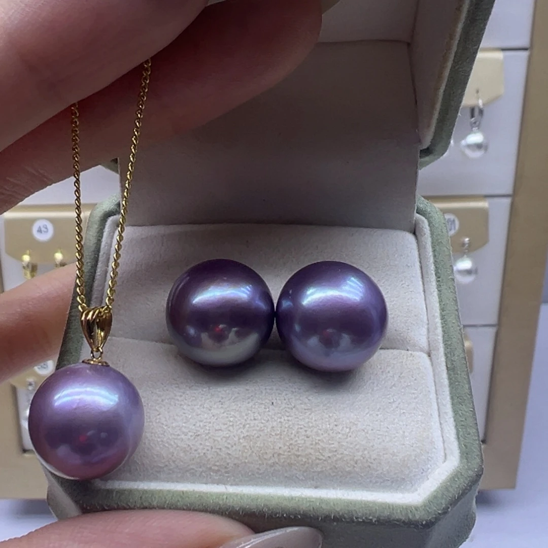 18K金镶嵌淡水珍珠吊坠(赠链)