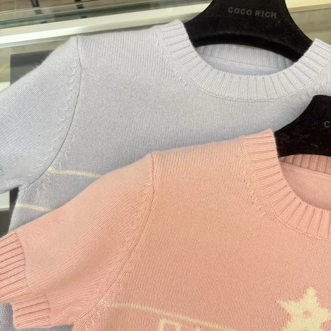 25早春新款多巴胺短袖