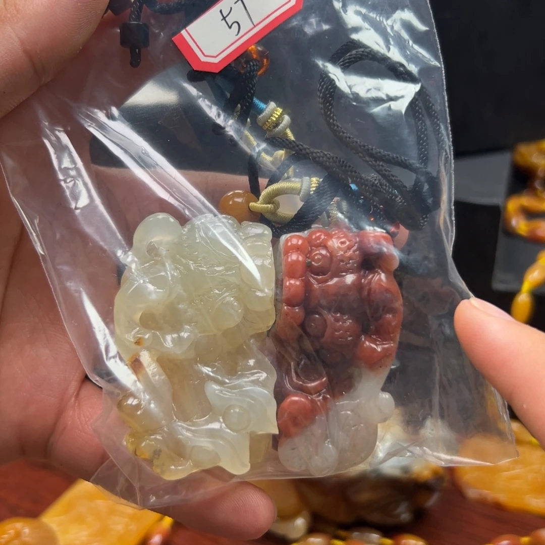 石英质玉（黄龙玉）未镶嵌多样性发货，发其一