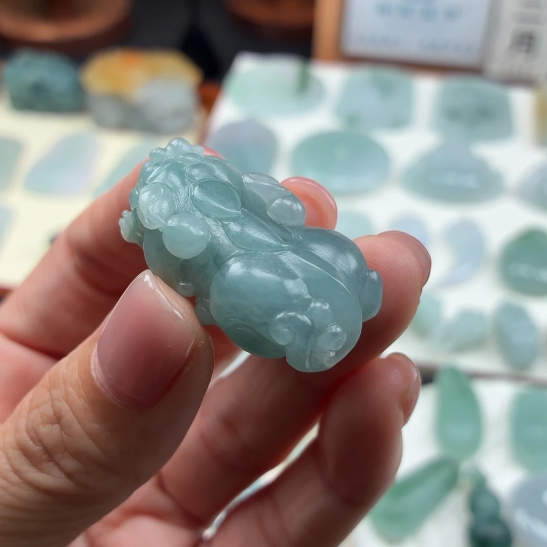 定制翡翠未镶嵌天然A货翡翠